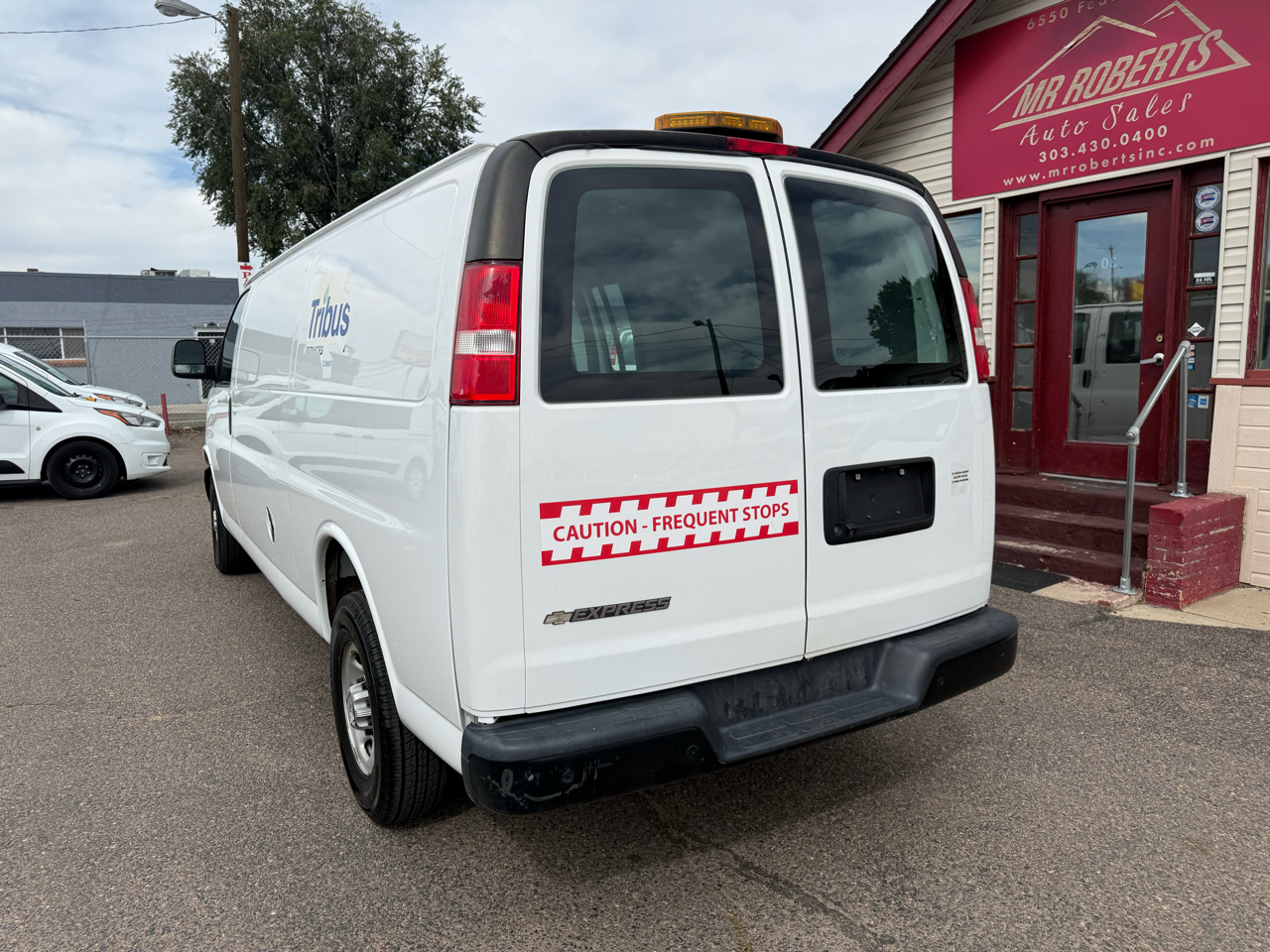 2020 Chevrolet Express Cargo Van 2500 photo 2