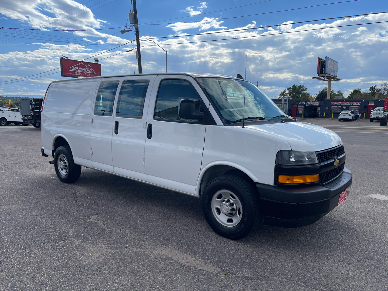 2020 Chevrolet Express Cargo Van 2500 photo 2