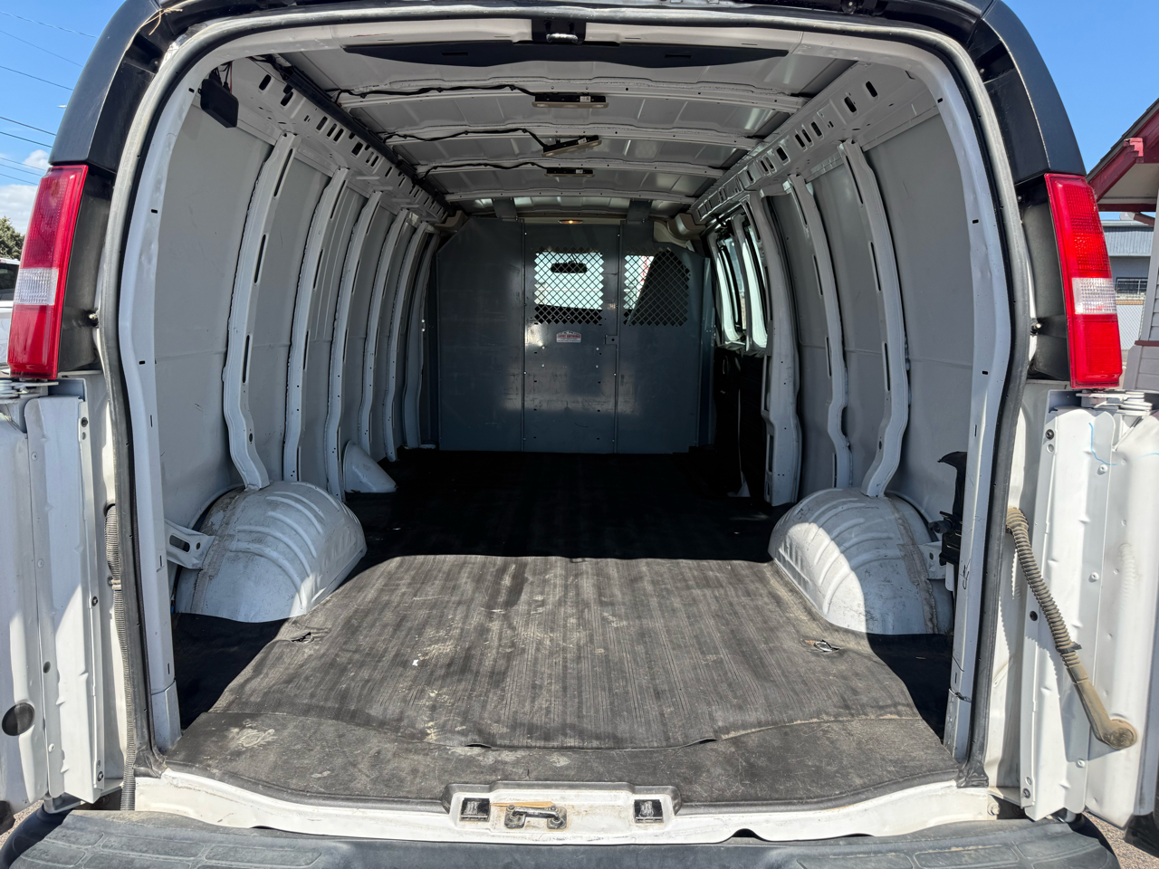 2020 Chevrolet Express Cargo Van 2500 photo 10