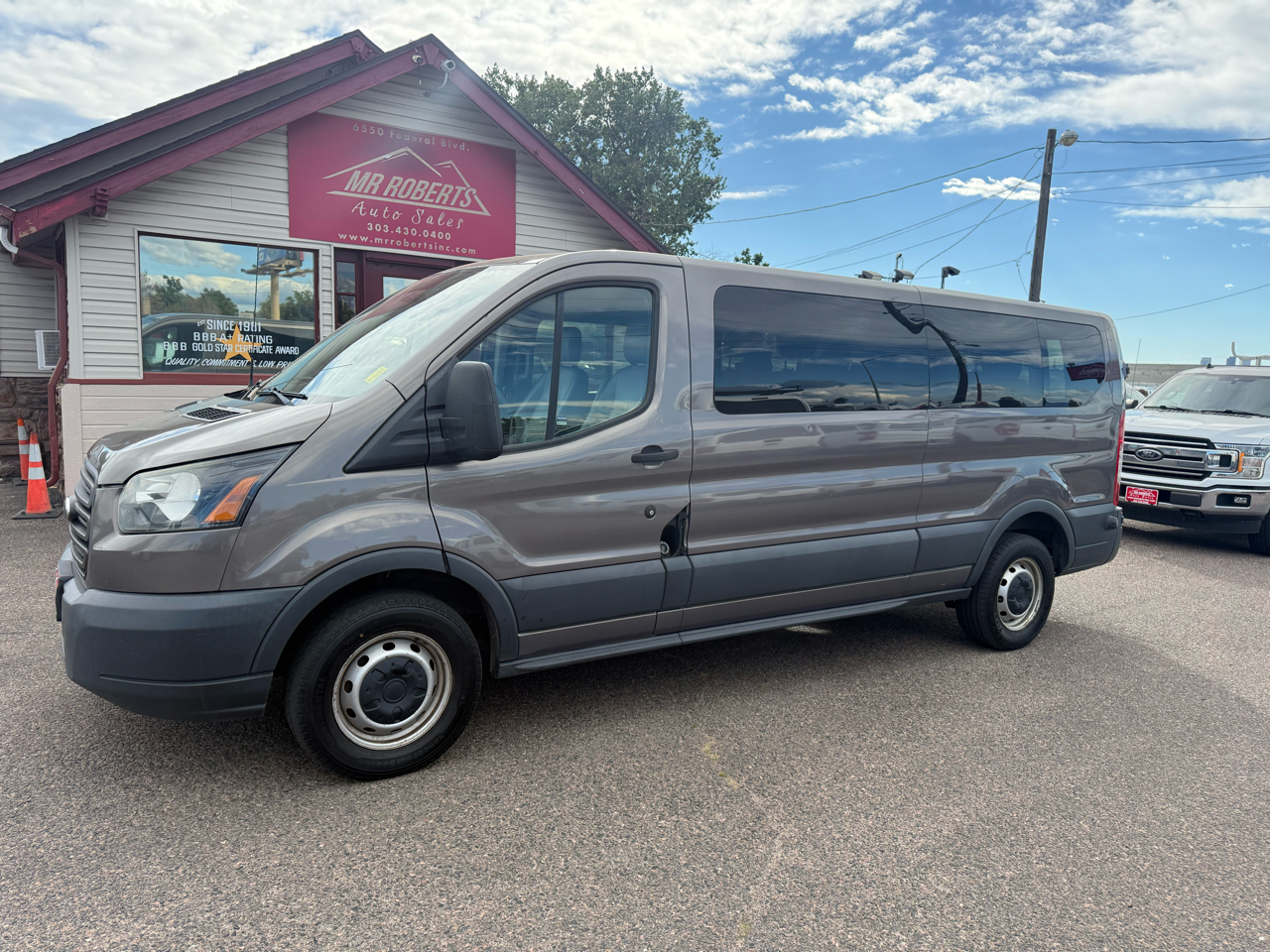 2016 Ford Transit XL photo 2