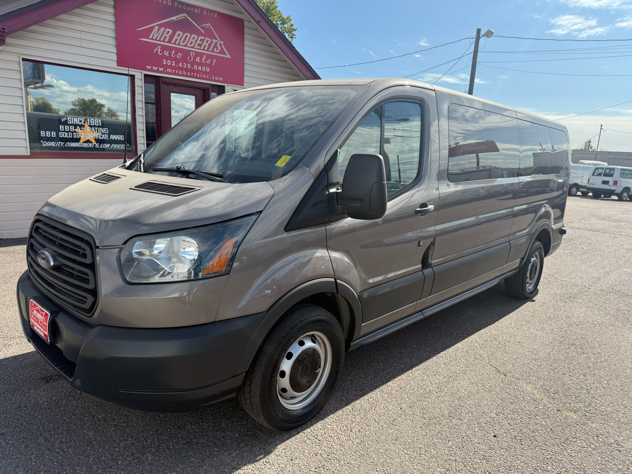 Ford Transit Wagon T-350 148" Low Roof XL Sliding RH Dr 2016 Ford Transit Wagon T-350 148" Low Roof XL Sliding RH Dr 2016