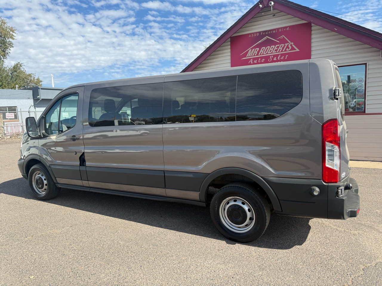 Ford Transit Wagon T-350 148" Low Roof XL Sliding RH Dr 2016 Ford Transit Wagon T-350 148" Low Roof XL Sliding RH Dr 2016