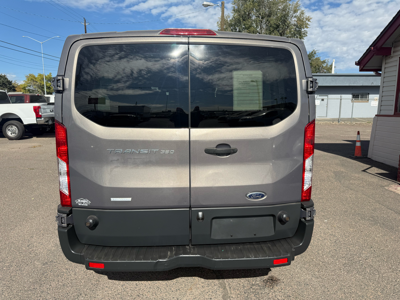 Ford Transit Wagon T-350 148" Low Roof XL Sliding RH Dr 2016 Ford Transit Wagon T-350 148" Low Roof XL Sliding RH Dr 2016