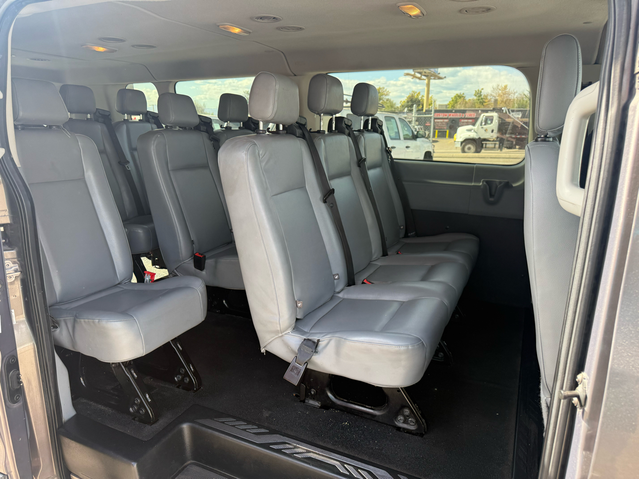 Ford Transit Wagon T-350 148" Low Roof XL Sliding RH Dr 2016 Ford Transit Wagon T-350 148" Low Roof XL Sliding RH Dr 2016