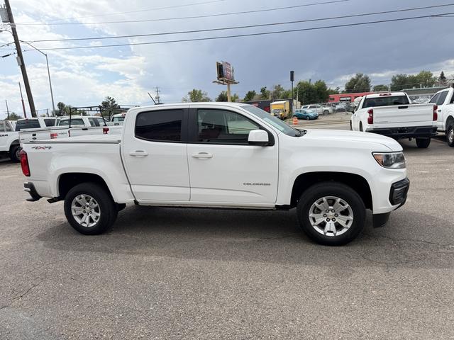 White 2022 Chevrolet Colorado Pickup Truck Four-Wheel Drive Automatic