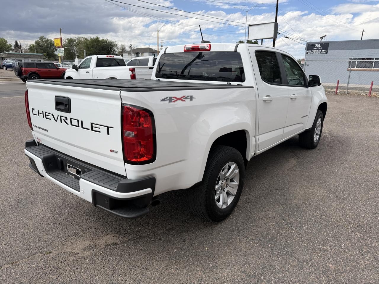 2022 Chevrolet Colorado LT - Photo 9