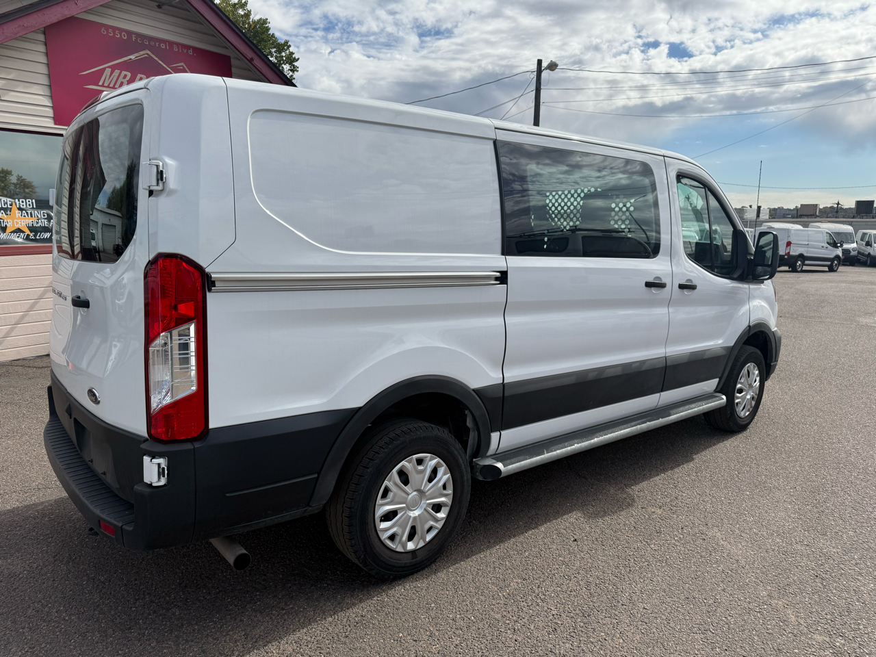Ford Transit Cargo Van T-250 130" Low Rf 9070 GVWR RWD 2023 Ford Transit Cargo Van T-250 130" Low Rf 9070 GVWR RWD 2023