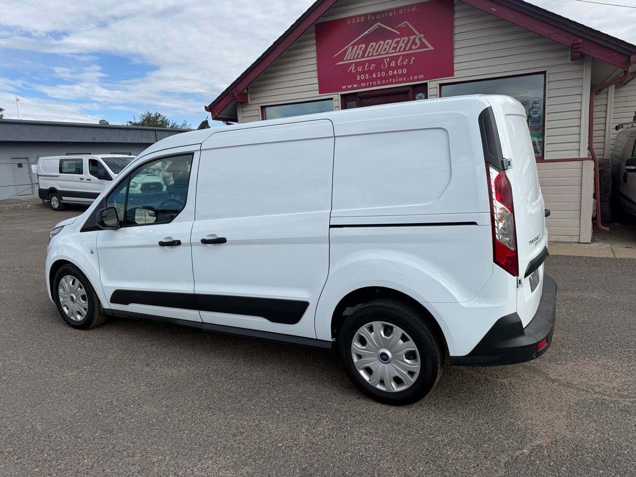 Ford Transit Connect Van XLT LWB w/Rear Symmetrical Doors 2023 Ford Transit Connect Van XLT LWB w/Rear Symmetrical Doors 2023