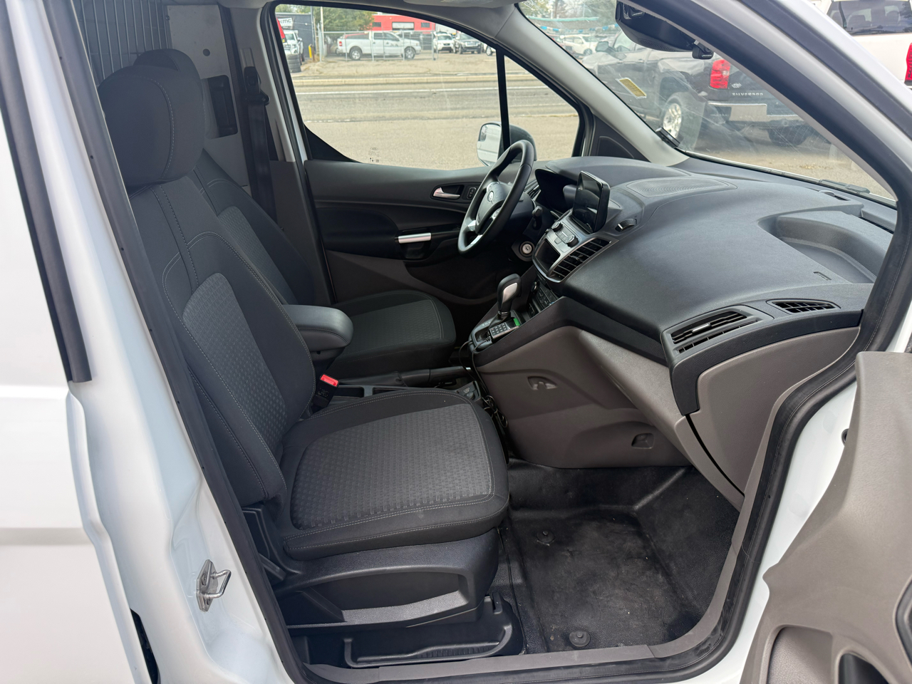 Ford Transit Connect Van XLT LWB w/Rear Symmetrical Doors 2023 Ford Transit Connect Van XLT LWB w/Rear Symmetrical Doors 2023