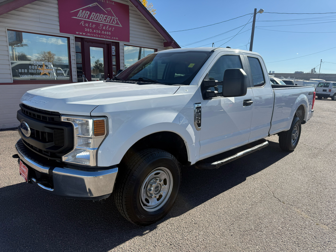 Ford Super Duty F-250 SRW XL 4WD SuperCab 8' Box 2021