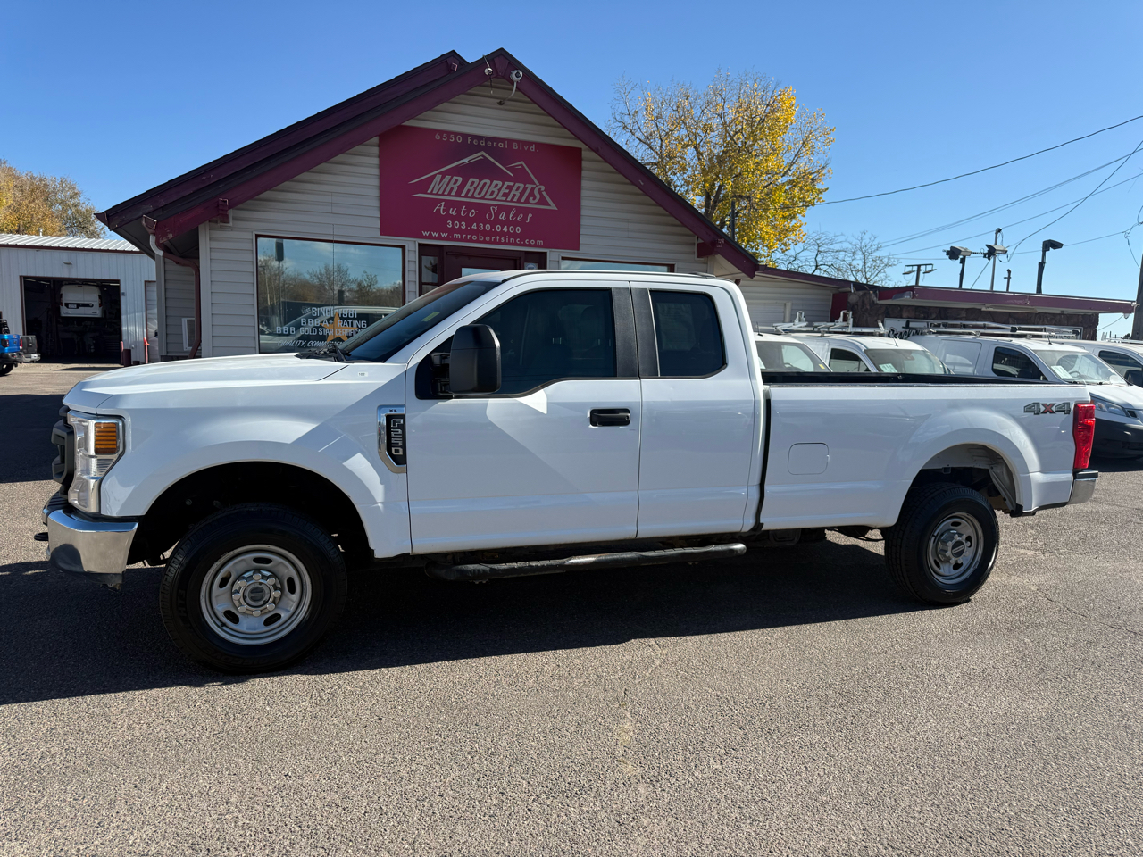 Ford Super Duty F-250 SRW XL 4WD SuperCab 8' Box 2021