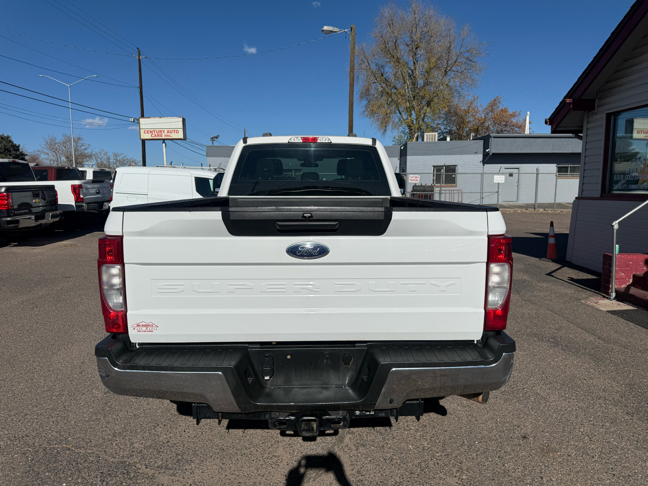 Ford Super Duty F-250 SRW XL 4WD SuperCab 8' Box 2021