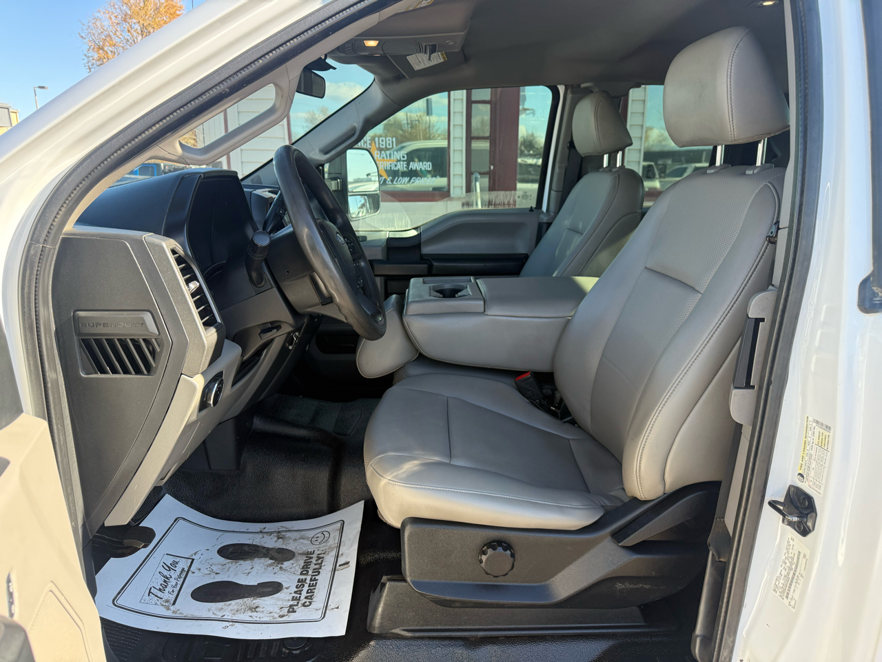 Ford Super Duty F-250 SRW XL 4WD SuperCab 8' Box 2021