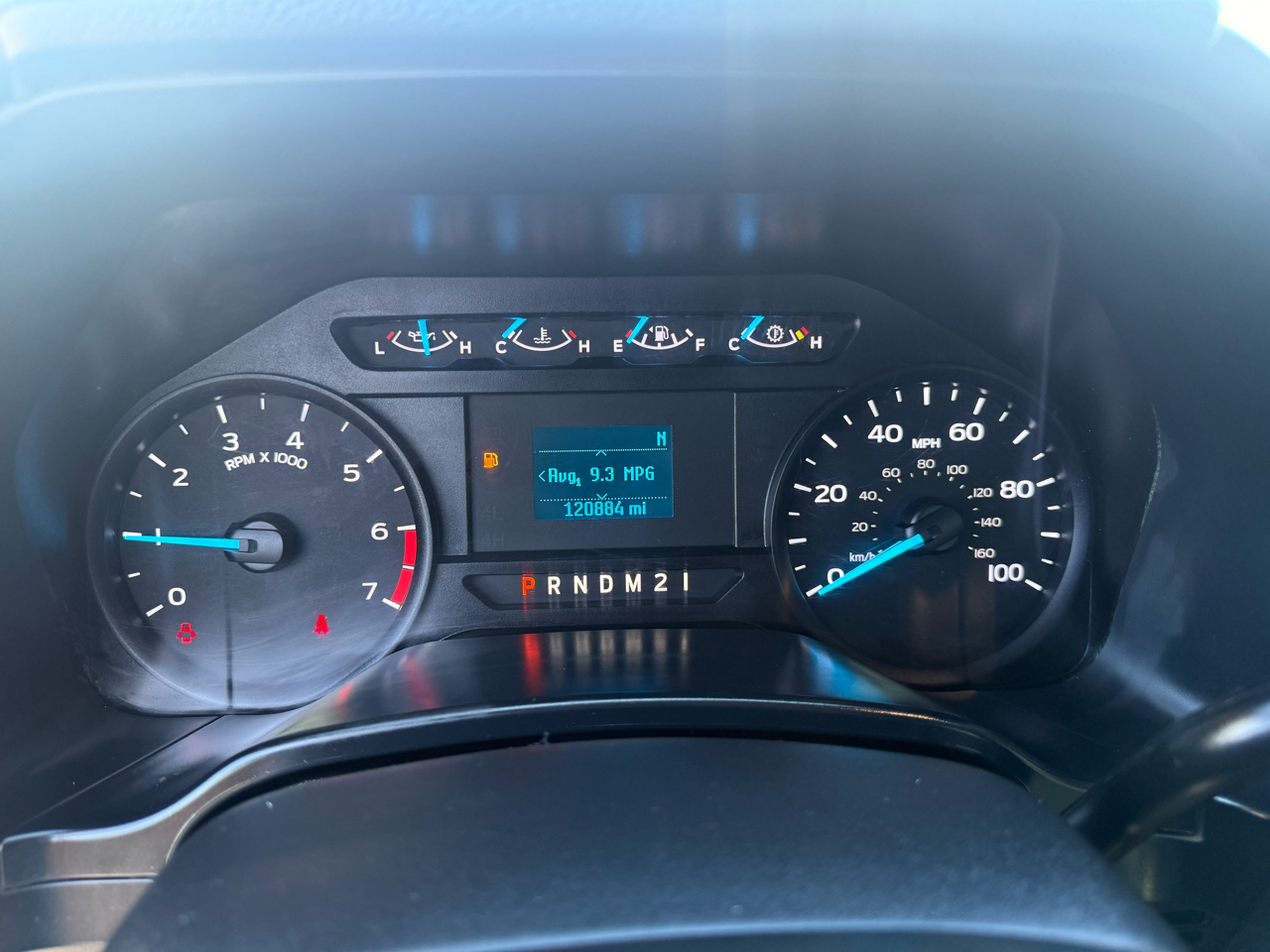 Ford Super Duty F-250 SRW XL 4WD SuperCab 8' Box 2021