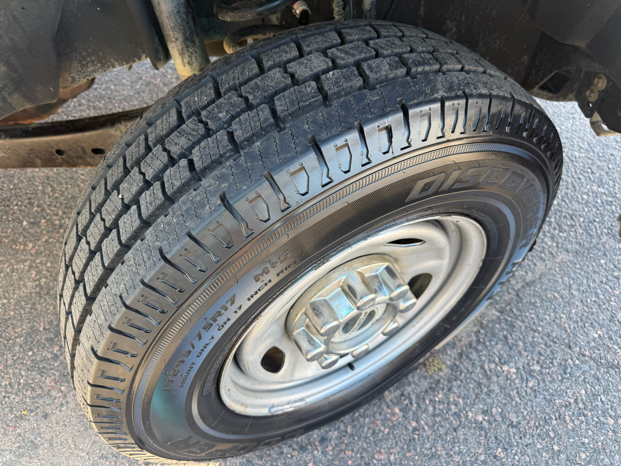 Ford Super Duty F-250 SRW XL 4WD SuperCab 8' Box 2021