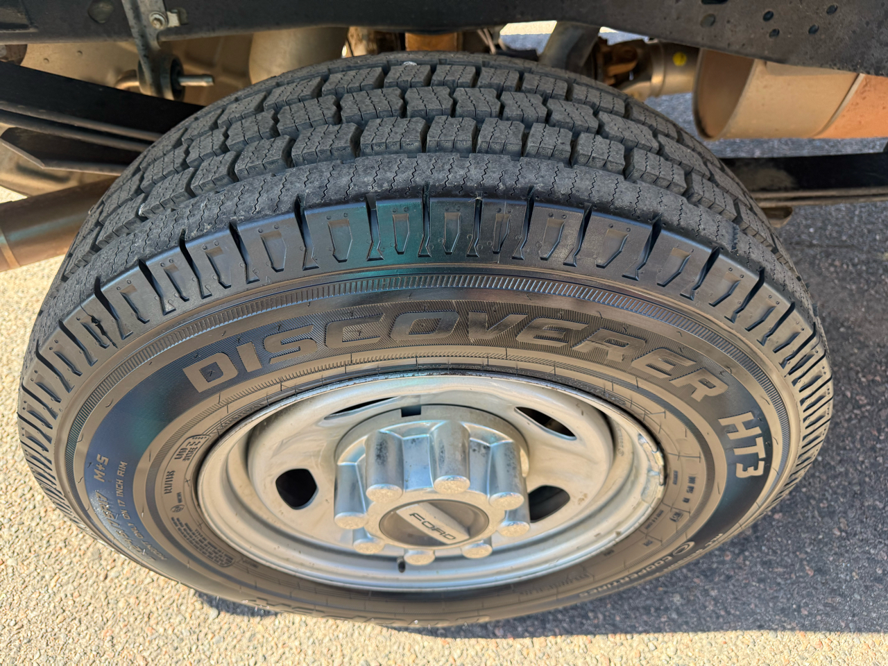 Ford Super Duty F-250 SRW XL 4WD SuperCab 8' Box 2021