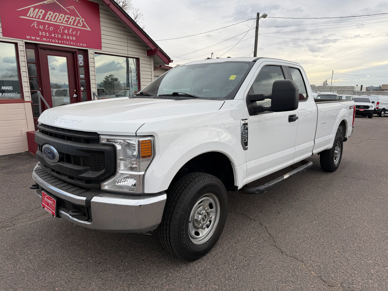 Ford Super Duty F-250 SRW XL 4WD SuperCab 8' Box 2021