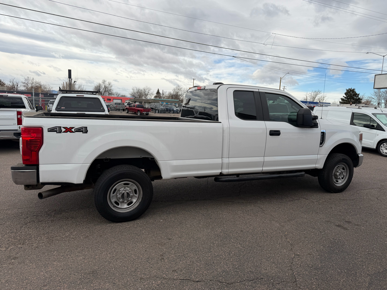 Ford Super Duty F-250 SRW XL 4WD SuperCab 8' Box 2021