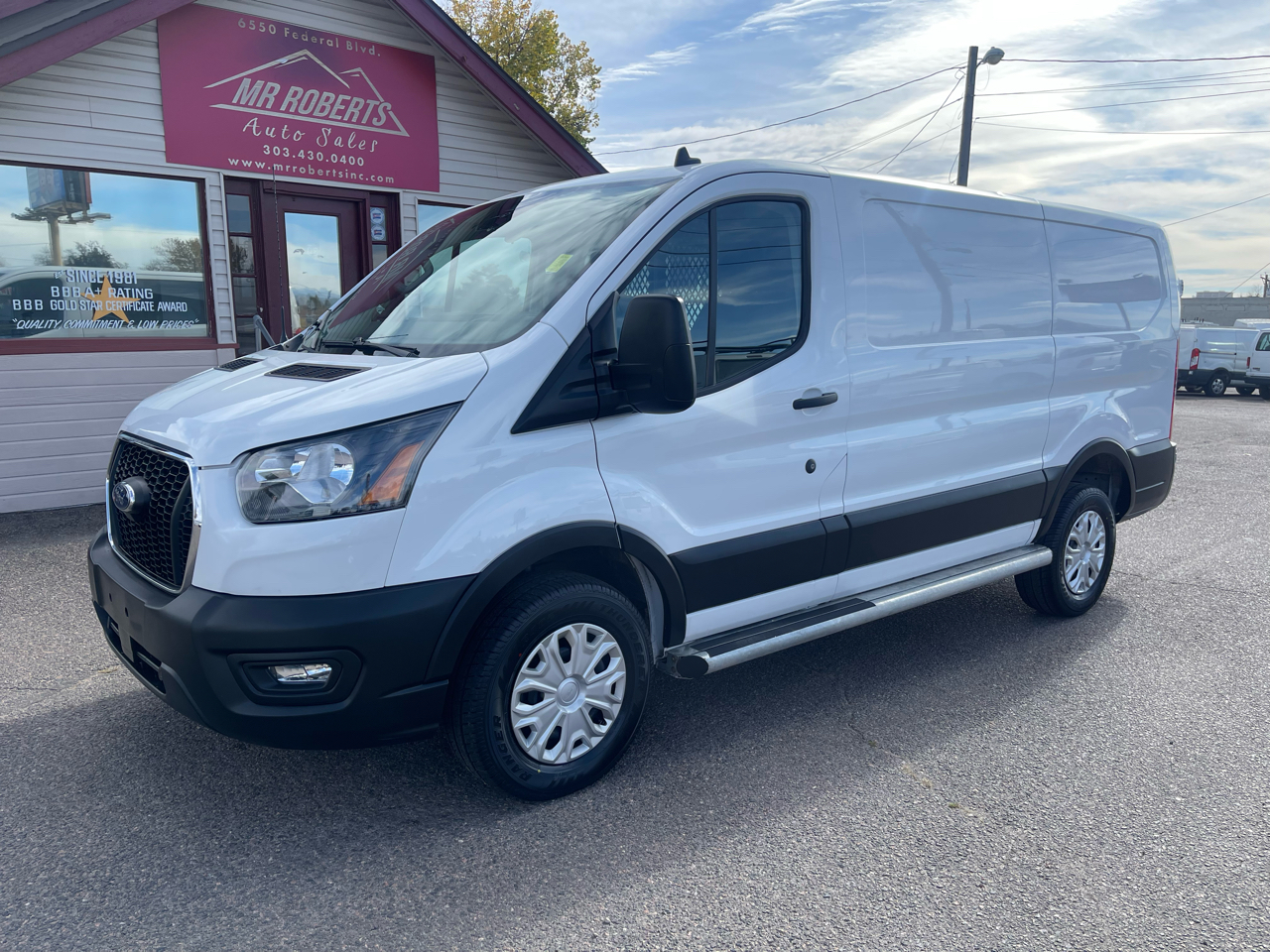 Ford Transit Cargo Van T-250 130" Low Rf 9070 GVWR RWD 2024