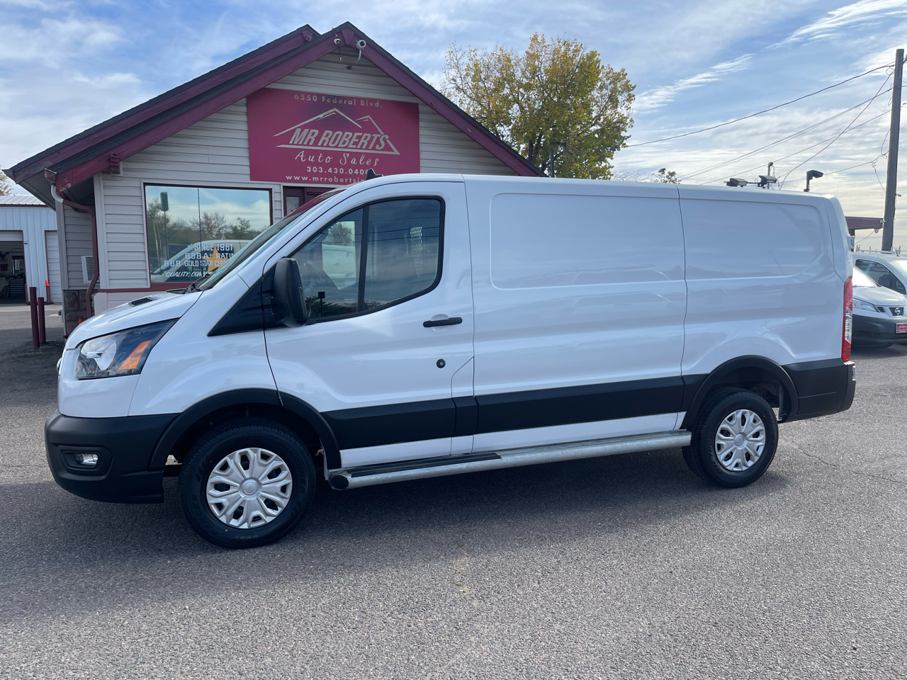 Ford Transit Cargo Van T-250 130" Low Rf 9070 GVWR RWD 2024