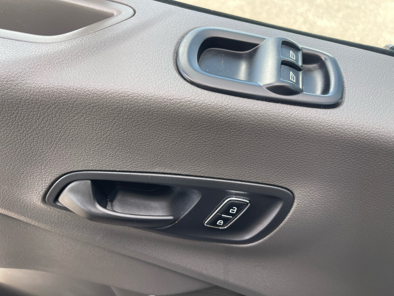 Ford Transit Cargo Van T-250 130" Low Rf 9070 GVWR RWD 2024