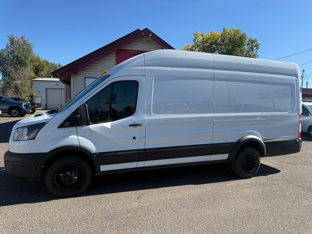 Ford Transit Cargo Van T-350 HD 148" EL Hi Rf 9950 GVWR DRW RWD 2020 Ford Transit Cargo Van T-350 HD 148" EL Hi Rf 9950 GVWR DRW RWD 2020