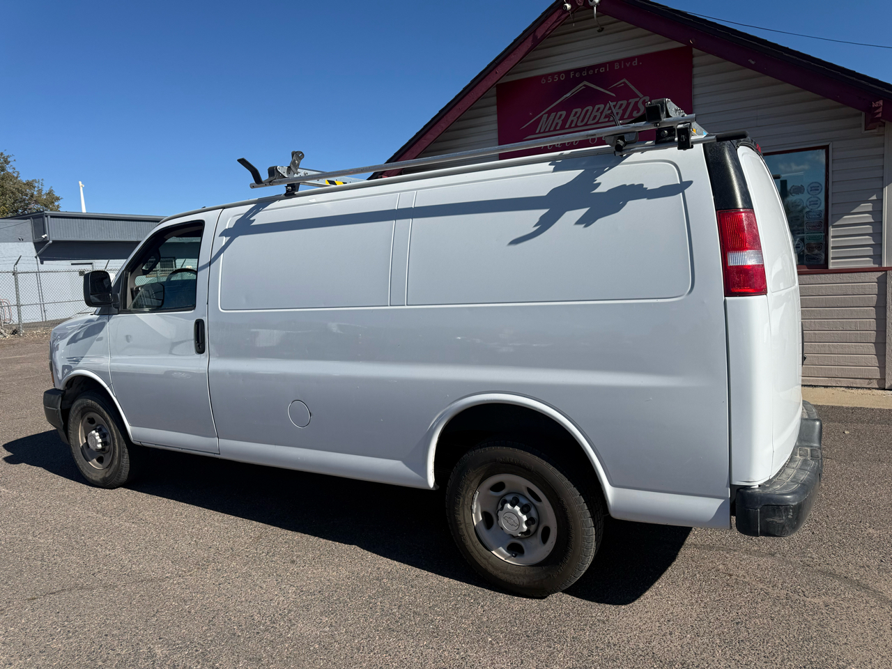 Chevrolet Express Cargo Van RWD 2500 135" 2018 Chevrolet Express Cargo Van RWD 2500 135" 2018