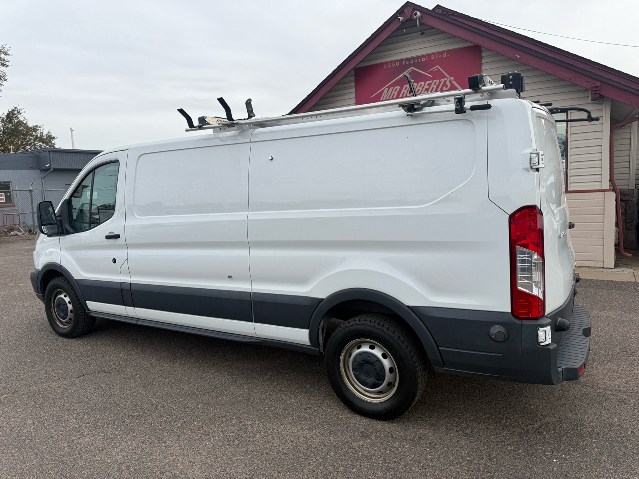 Ford Transit Van T-250 148" Low Rf 9000 GVWR Sliding RH Dr 2018 Ford Transit Van T-250 148" Low Rf 9000 GVWR Sliding RH Dr 2018