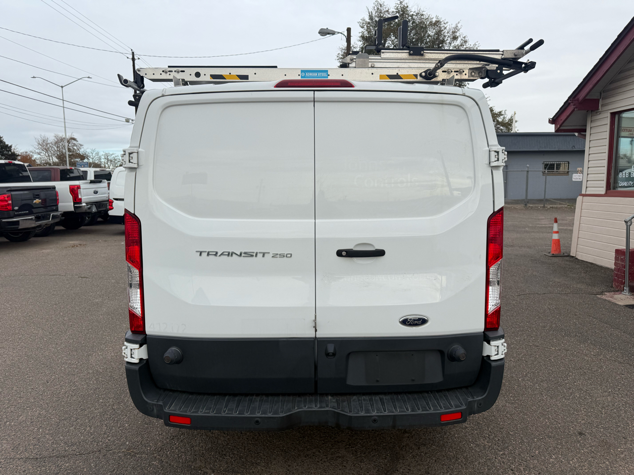 Ford Transit Van T-250 148" Low Rf 9000 GVWR Sliding RH Dr 2018 Ford Transit Van T-250 148" Low Rf 9000 GVWR Sliding RH Dr 2018