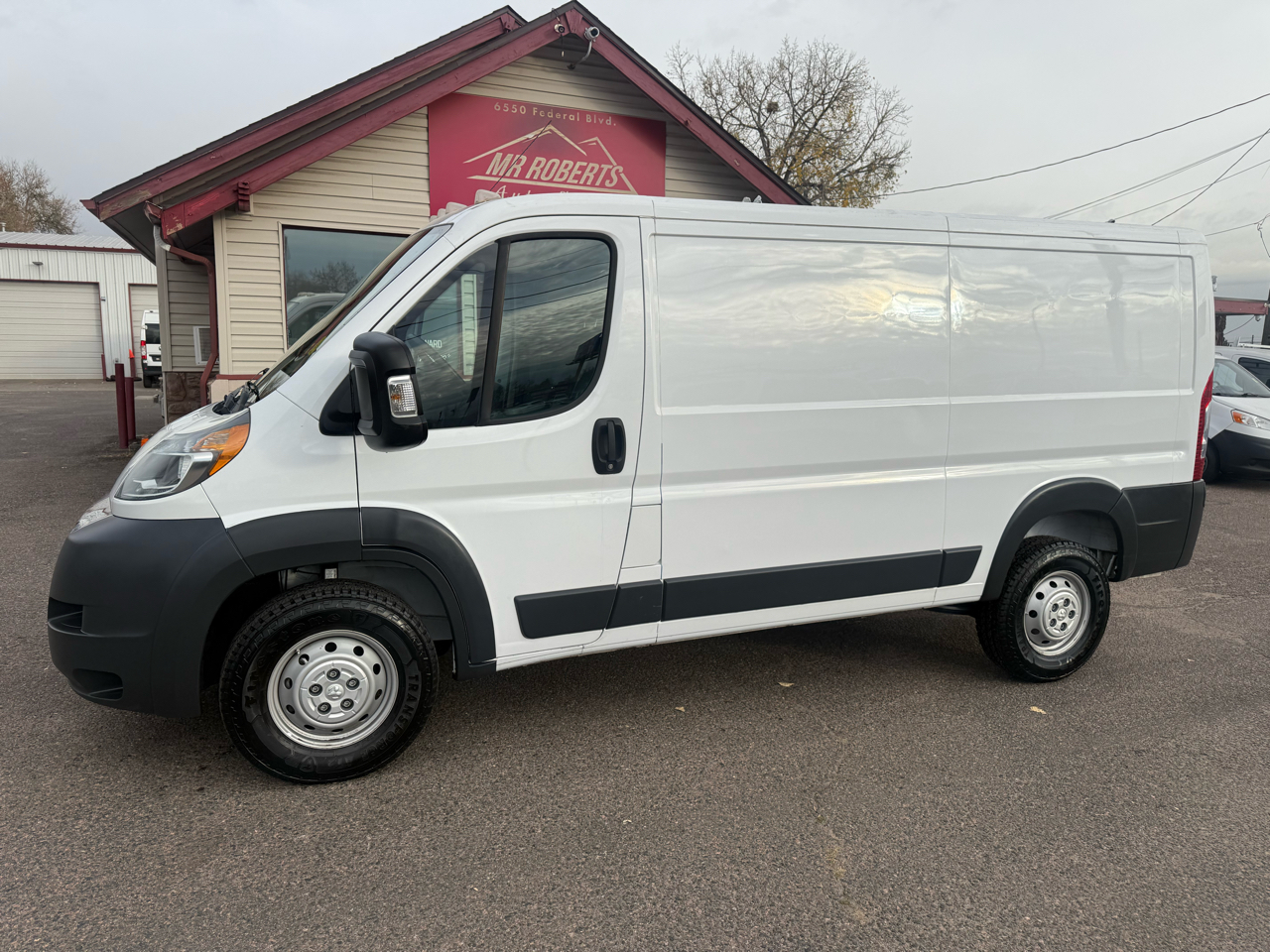RAM ProMaster Cargo Van 1500 Low Roof 136" WB 2018