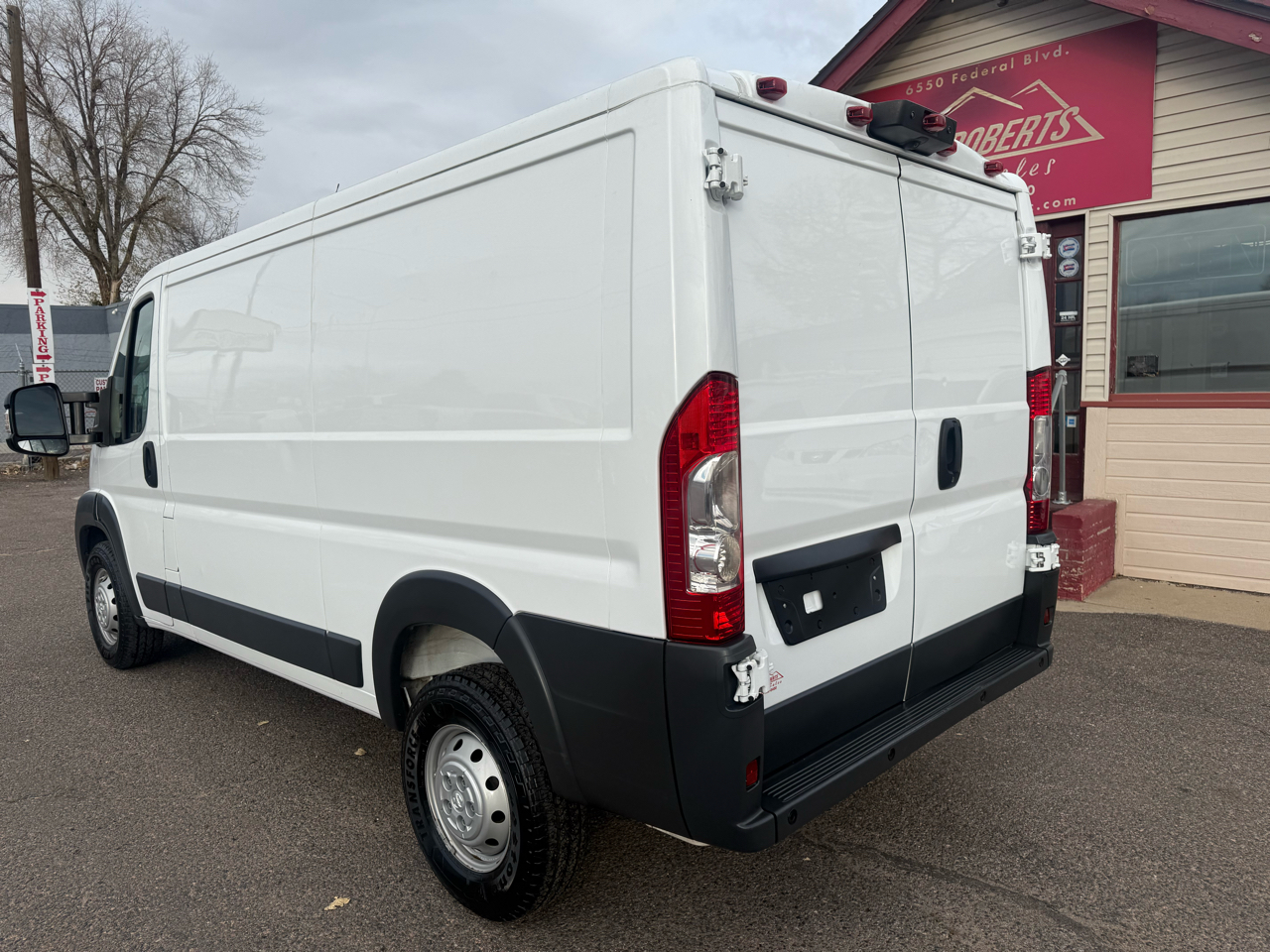 RAM ProMaster Cargo Van 1500 Low Roof 136" WB 2018