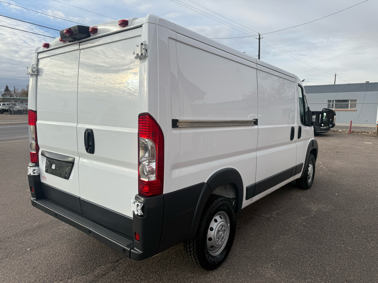 RAM ProMaster Cargo Van 1500 Low Roof 136" WB 2018