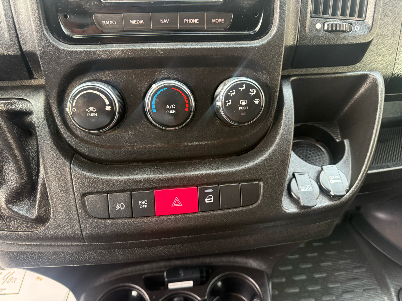 RAM ProMaster Cargo Van 1500 Low Roof 136" WB 2018