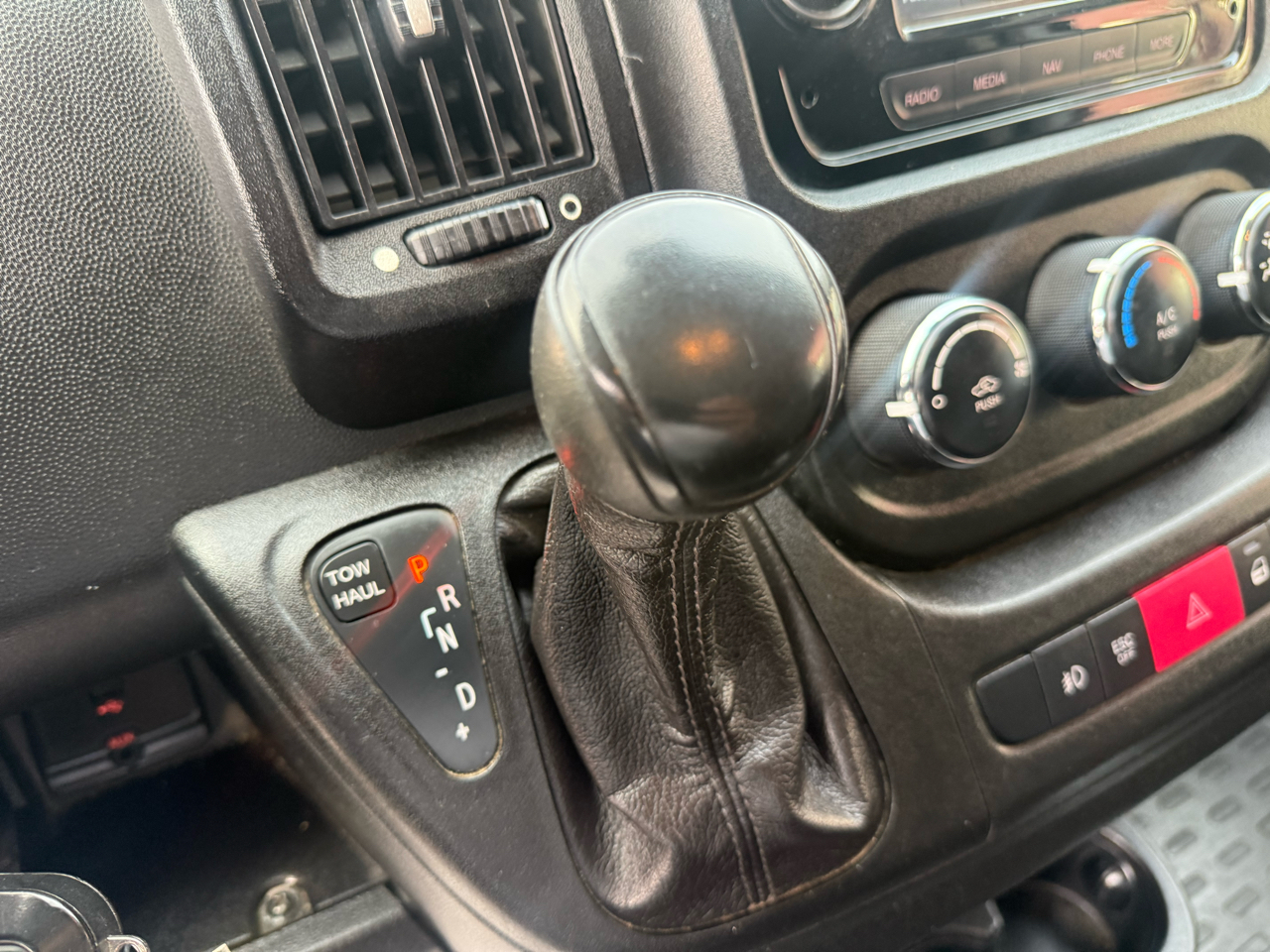 RAM ProMaster Cargo Van 1500 Low Roof 136" WB 2018