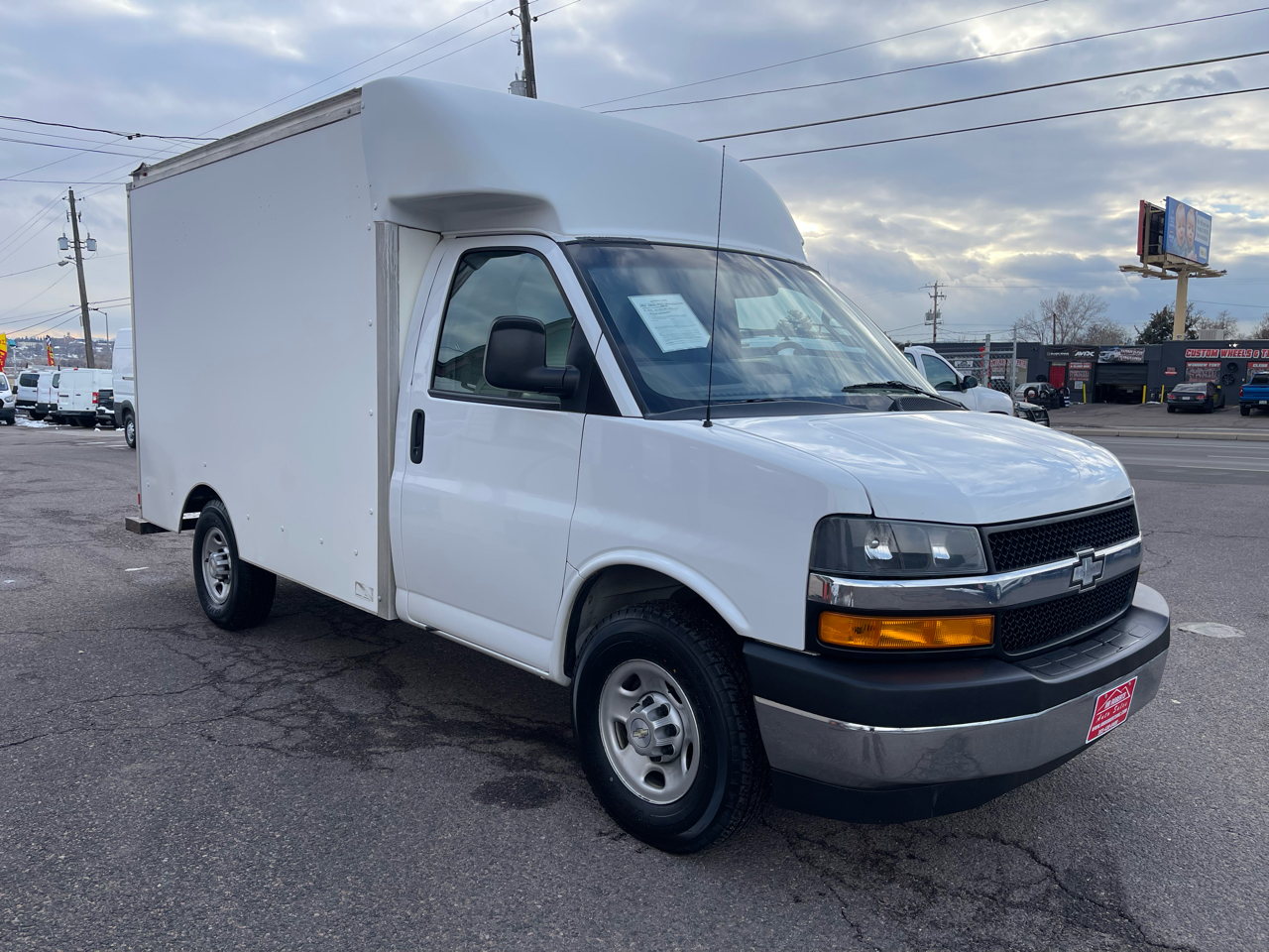 Chevrolet Express Commercial Cutaway 3500 Van 139" 2020