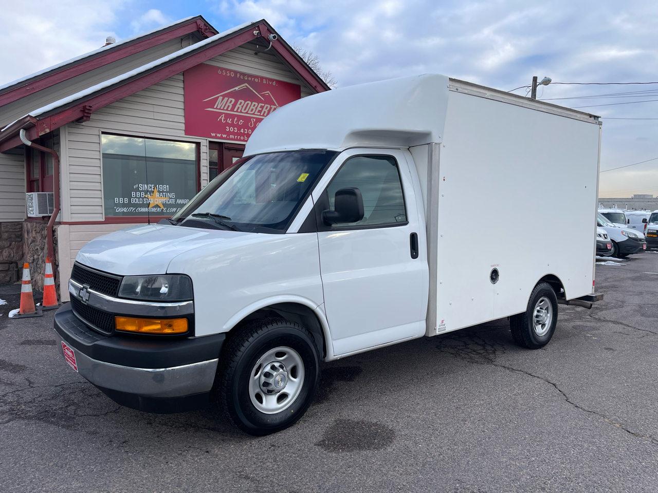 Chevrolet Express Commercial Cutaway 3500 Van 139" 2020