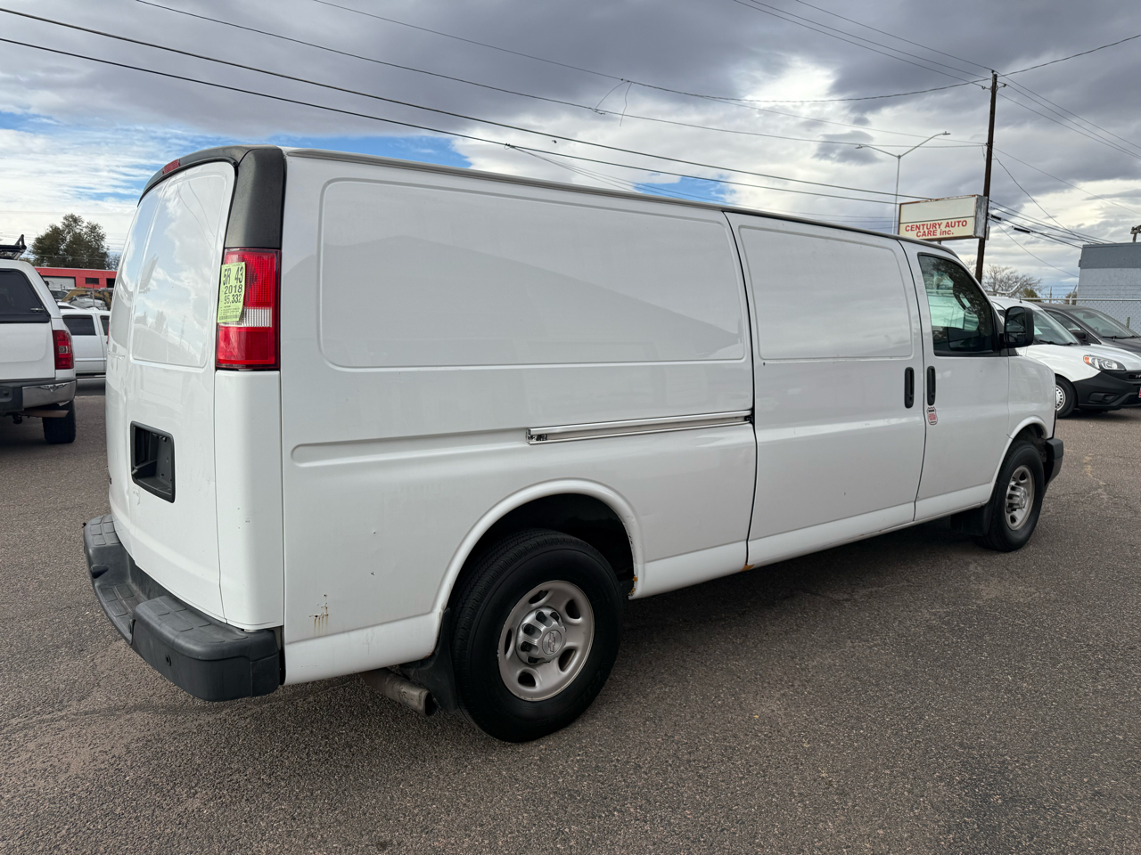 2018 Chevrolet Express Cargo Van 3500 photo 4