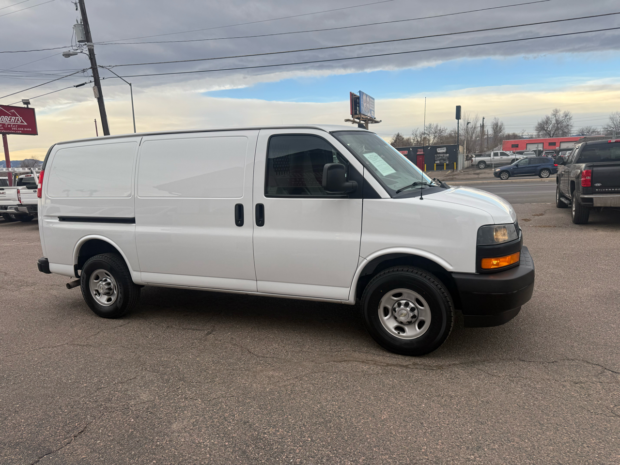 2021 Chevrolet Express Cargo Van RWD 2500 135"