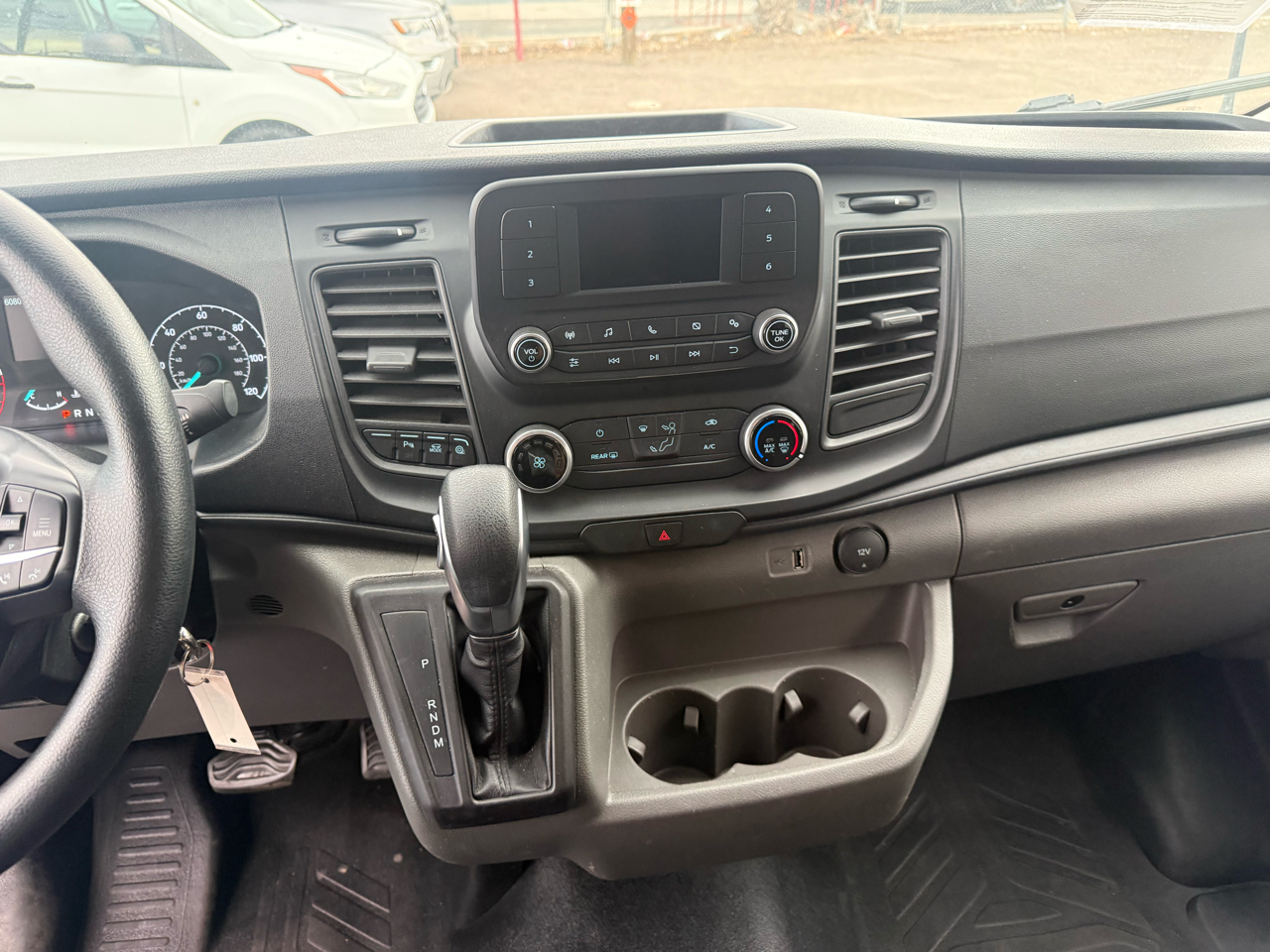 Ford Transit Passenger Wagon T-350 148" Low Roof XLT AWD 2023