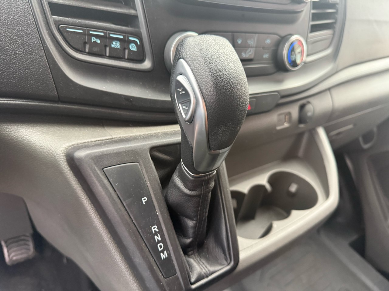 Ford Transit Passenger Wagon T-350 148" Low Roof XLT AWD 2023