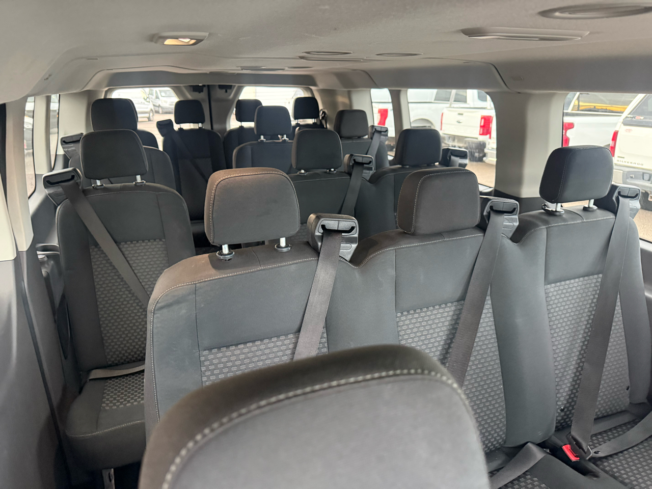 Ford Transit Passenger Wagon T-350 148" Low Roof XLT AWD 2023