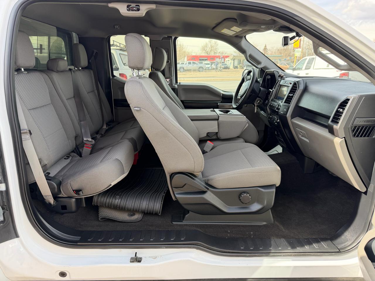 Ford F-150 XLT 4WD SuperCab 6.5' Box 2020