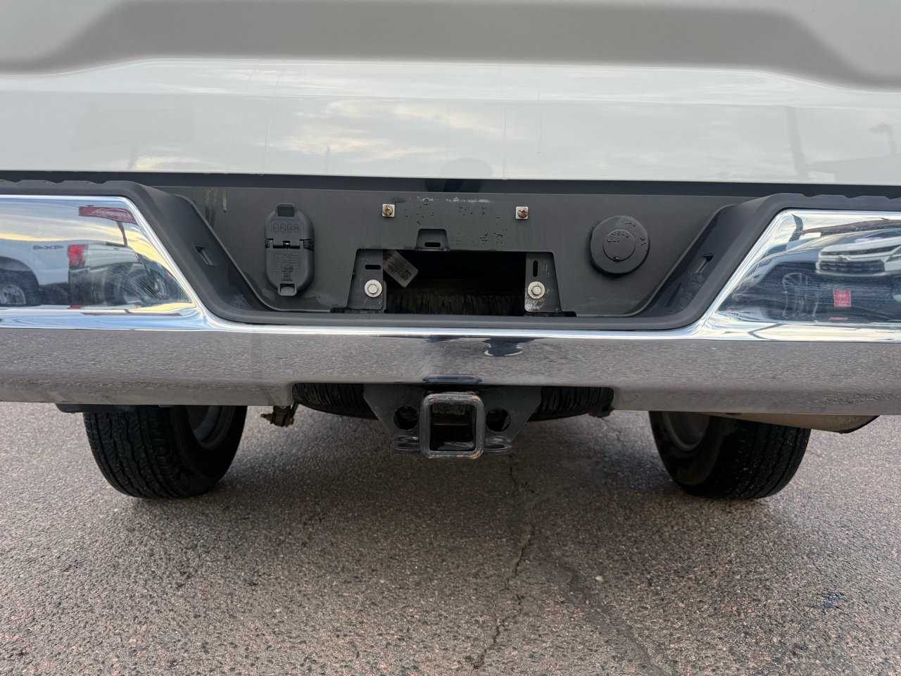 GMC Sierra 1500 4WD Reg Cab 140" 2021