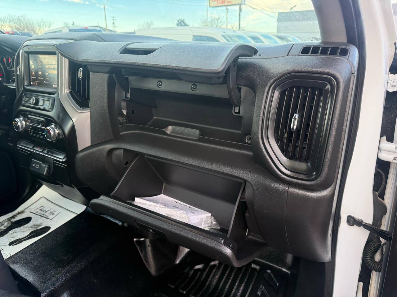 GMC Sierra 1500 4WD Reg Cab 140" 2021