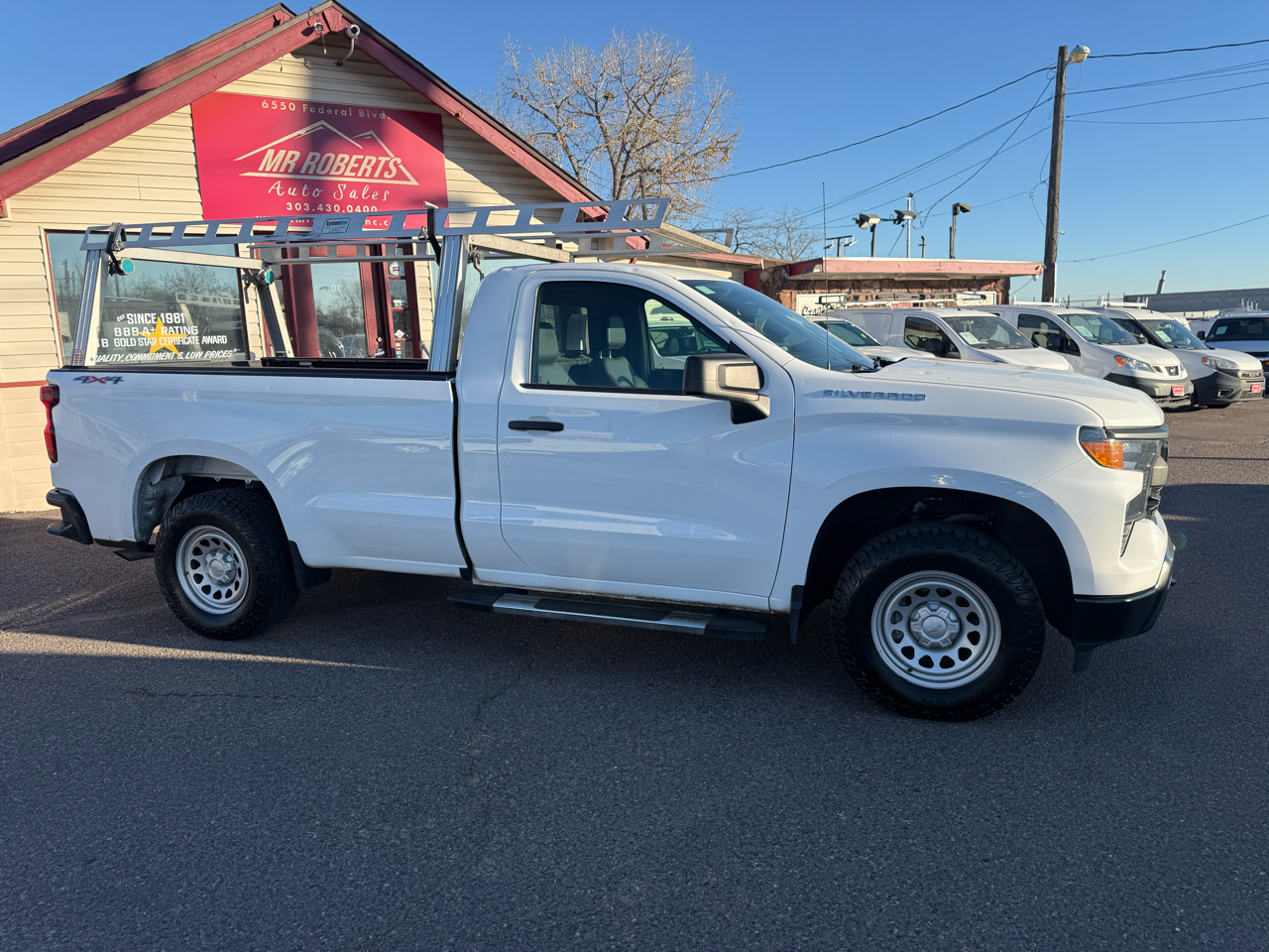 2022 Chevrolet Silverado 1500 4WD Reg Cab 140" Work Truck