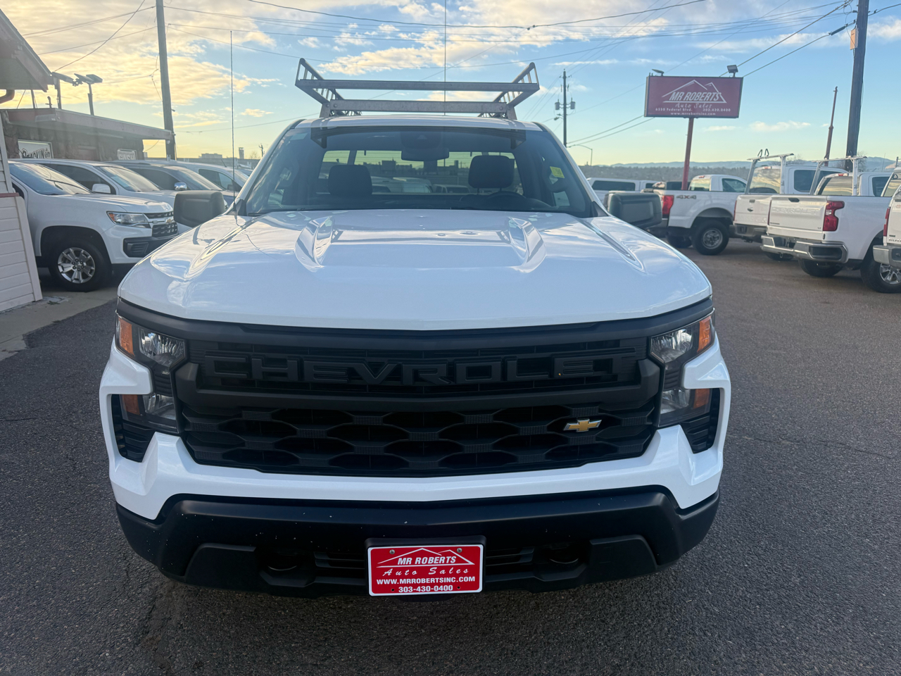 Chevrolet Silverado 1500 4WD Reg Cab 140" Work Truck 2022