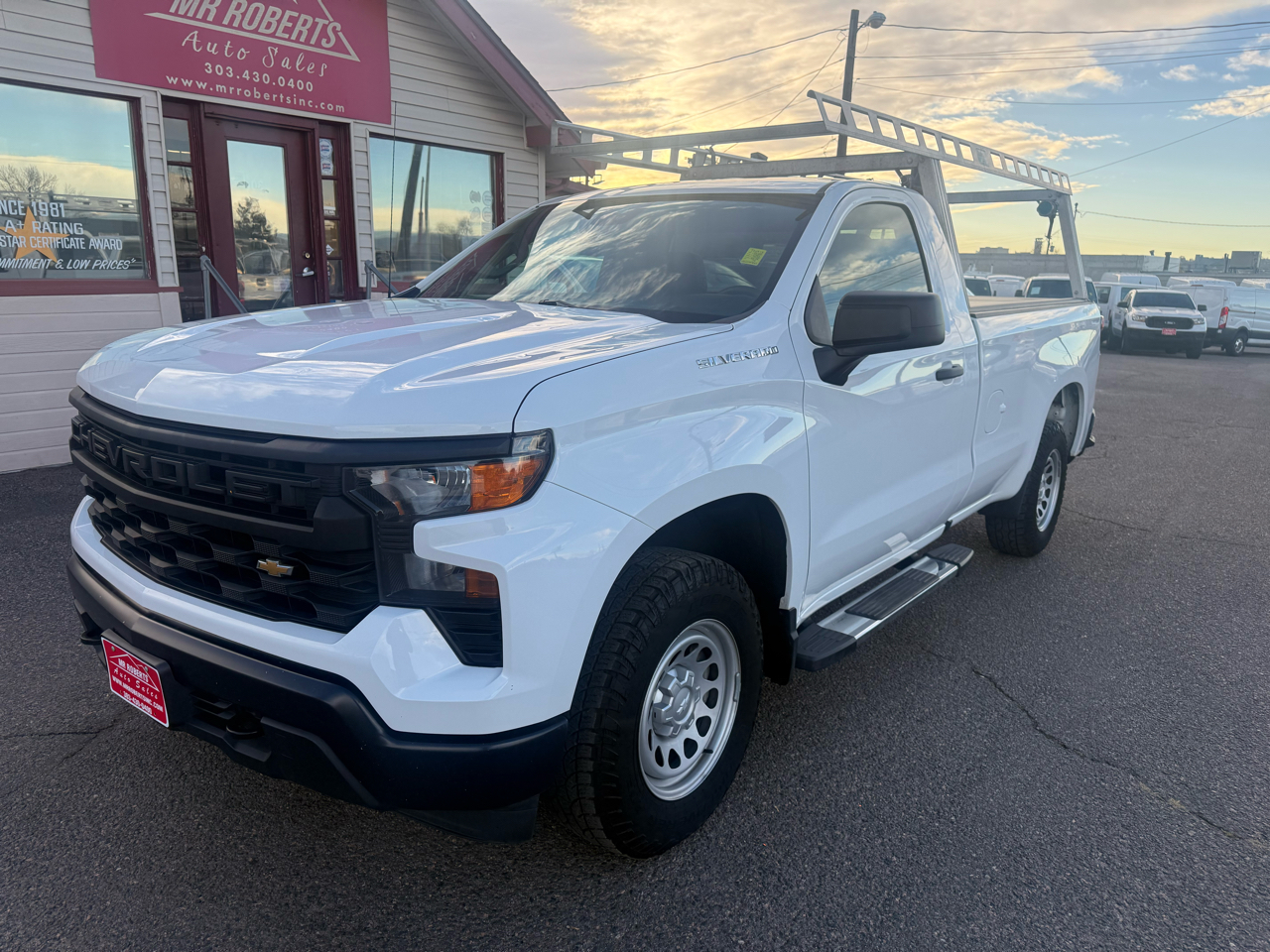 Chevrolet Silverado 1500 4WD Reg Cab 140" Work Truck 2022
