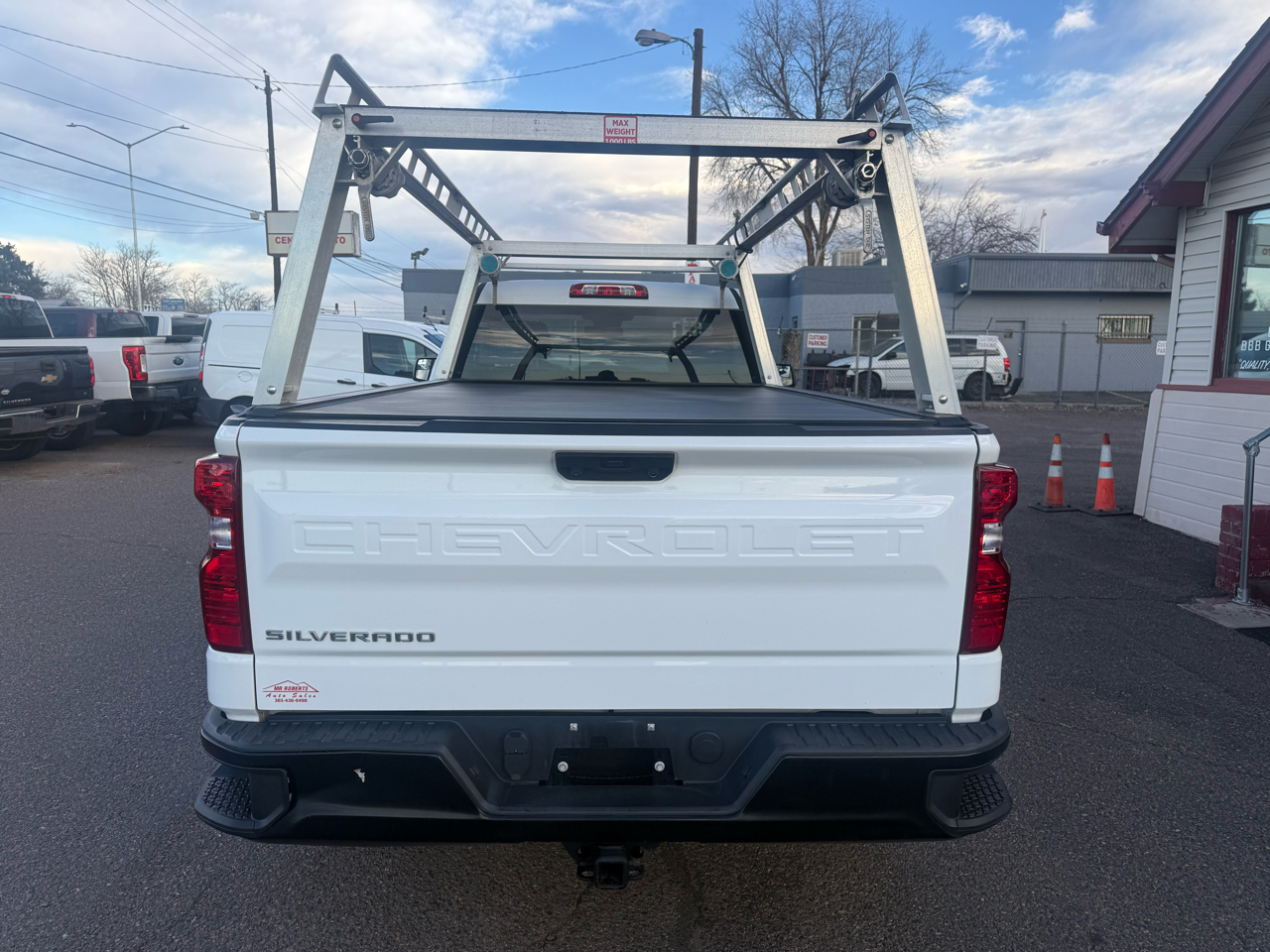 Chevrolet Silverado 1500 4WD Reg Cab 140" Work Truck 2022