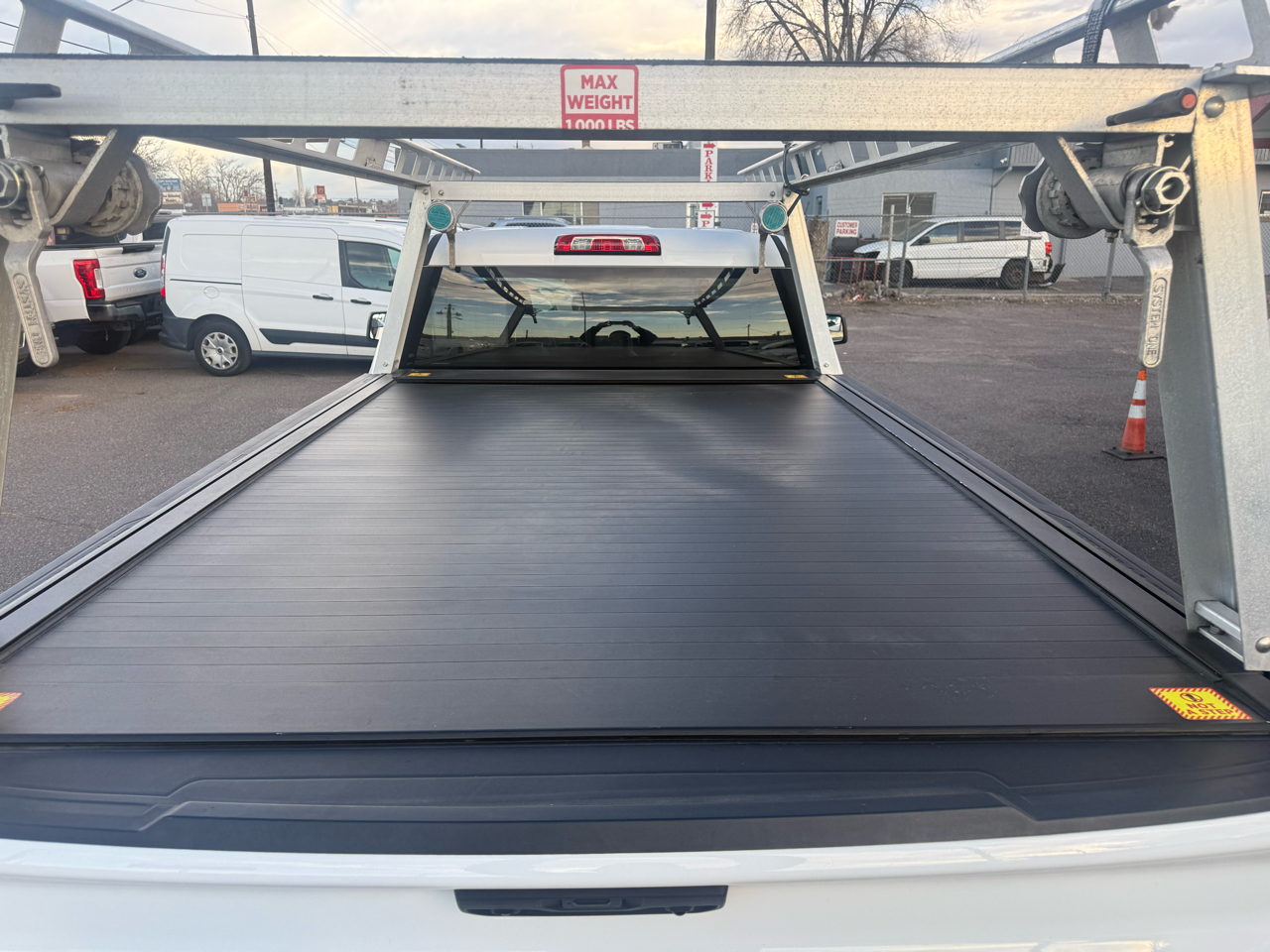 Chevrolet Silverado 1500 4WD Reg Cab 140" Work Truck 2022