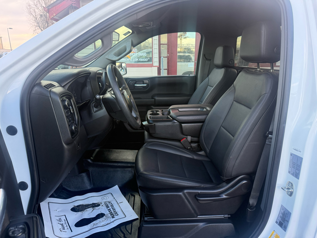 Chevrolet Silverado 1500 4WD Reg Cab 140" Work Truck 2022